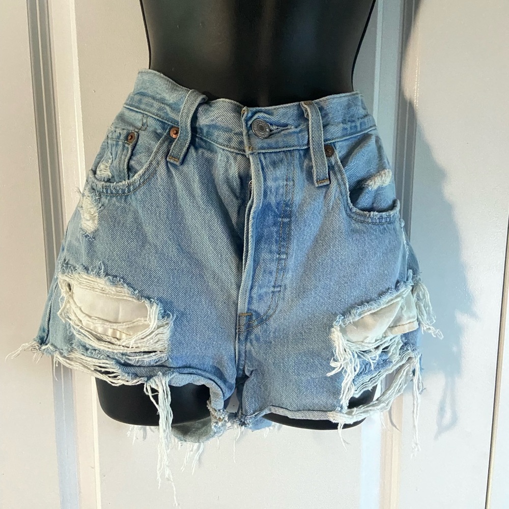 Levis 501 High Rise Shorts